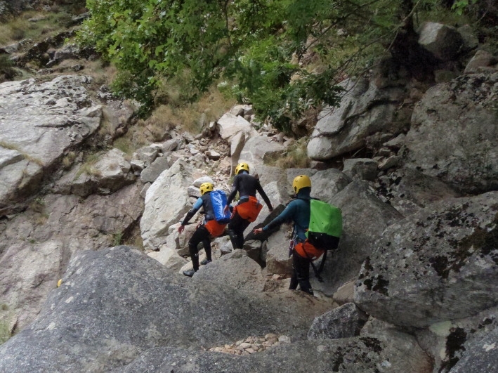 Village Camps International Summer Camp Ard&egrave;che, France 2019-07-26 https://www.villagecamps.com/journals_admin/images/297--July 24 310520110724.jpg